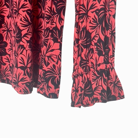Michael Kors Red & Black Floral Print
Long Sleeve Blouse - Size S - Picture 4 of 10